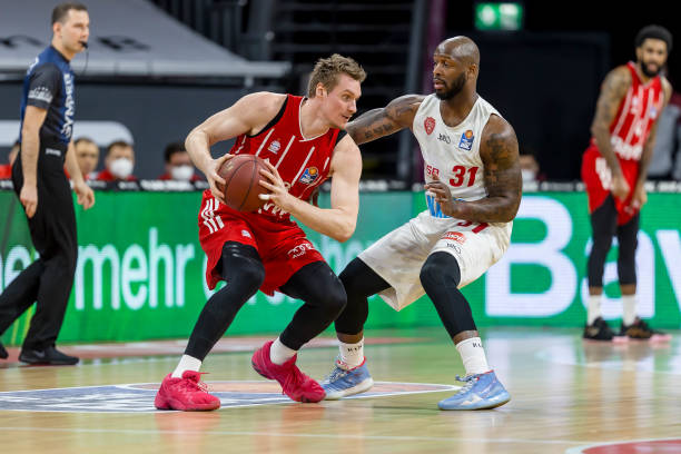 超的个人技 超的个人技