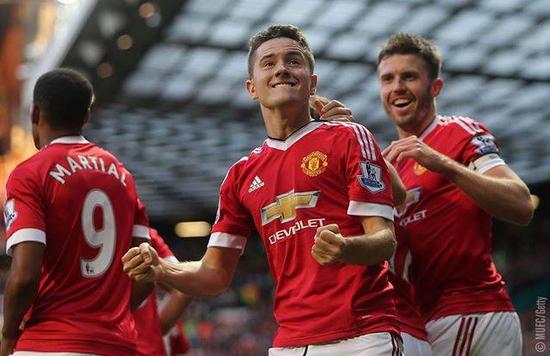 被足球资讯 被足球资讯